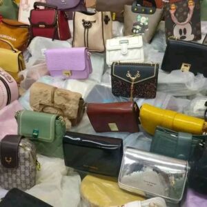 High-Quality Handbag Pallets – 500 Assorted Pieces